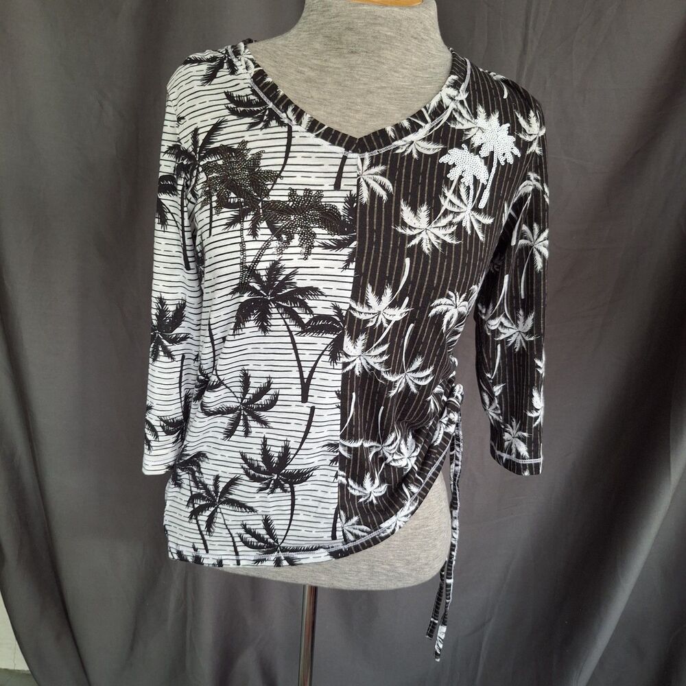 XS Sequin Palm Tree Black White Whimsy Fairy Goth Onique 3/4 Sleeves V Neck